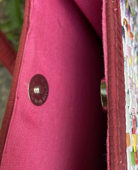 Upcycling Tasche aus Papier von Zeitungen und Illustrierten